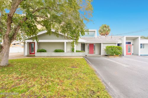 2763 S Ridgewood Ave, South Daytona, FL, 32119-3513 | Card Image