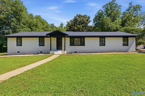 2006 Mythewood Dr Sw, Huntsville, AL, 35803-1420 | Card Image
