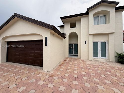 9030 Sw 143rd Ave, Miami, FL, 33186-7820 | Card Image