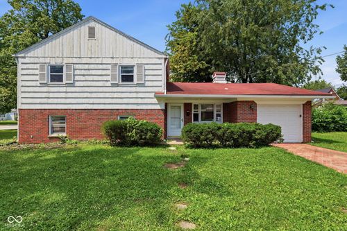 1798 Maple Ave, Noblesville, IN, 46060-3016 | Card Image