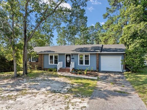5405 Sandstone Dr, Fayetteville, NC, 28311-1246 | Card Image