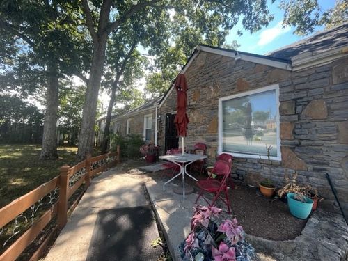 2400 Old Matthews Rd, Nashville, TN, 37207-4377 | Card Image