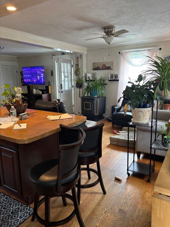 20 Osgood Ave, House other with 3 bedrooms, 2 bathrooms and 3 parking in Lowell MA | Image 6