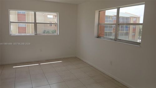 apt-313-3610 Nw 21st St, Lauderdale Lakes, FL, 33311-9219 | Card Image