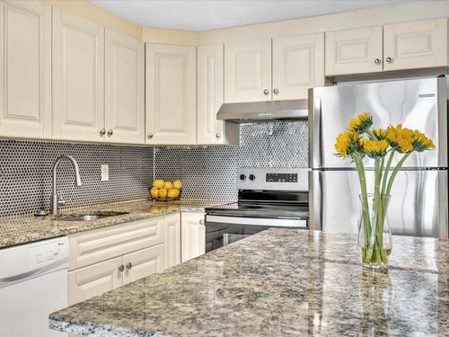 0160-644 Nw 13th St, Boca Raton, FL, 33486-2484 | Card Image