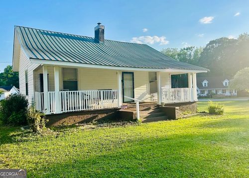 2408 37th St, Valley, AL, 36854-3115 | Card Image