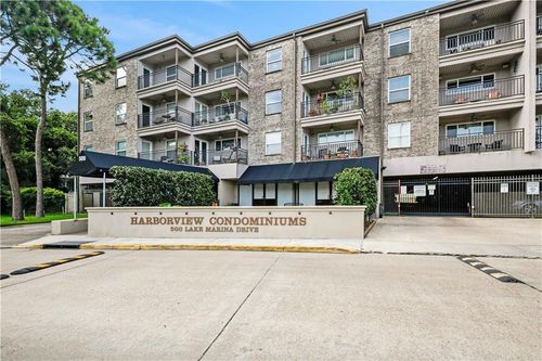 230-500 Lake Marina Avenue, New Orleans, LA, 70124 | Card Image