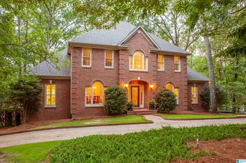2348 Country Ridge Dr, Vestavia, AL, 35243-4311 | Card Image