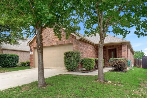 12245 Walden Wood Dr, Fort Worth, TX, 76244-5575 | Card Image