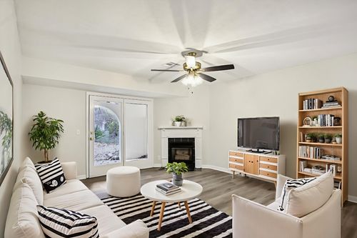 apt-94-214 Old Hickory Blvd, Nashville, TN, 37221-7088 | Card Image