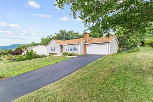 5145 Jonathan Ln, Roanoke, VA, 24019 | Card Image