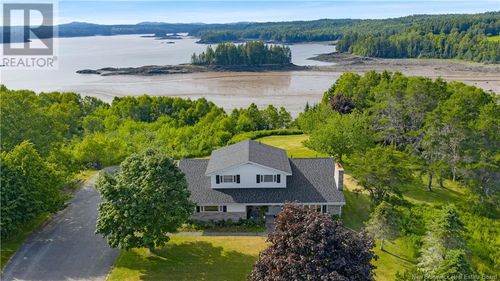 100 Nason St, Blacks Harbour, NB, E5H1A3 | Card Image