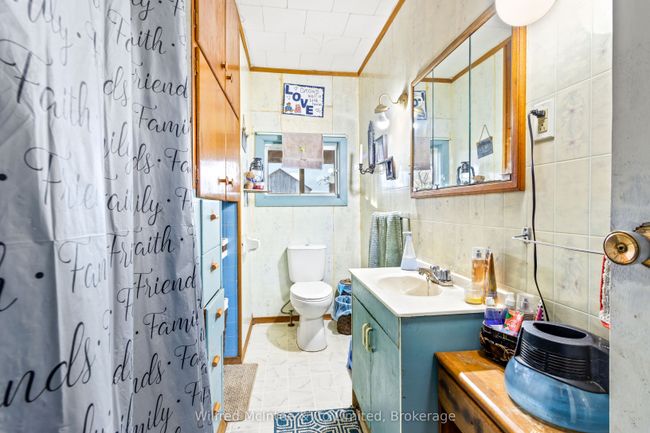 15339 Highway 6, Home with 5 bedrooms, 1 bathrooms and 10 parking in Manitowaning ON | Image 15