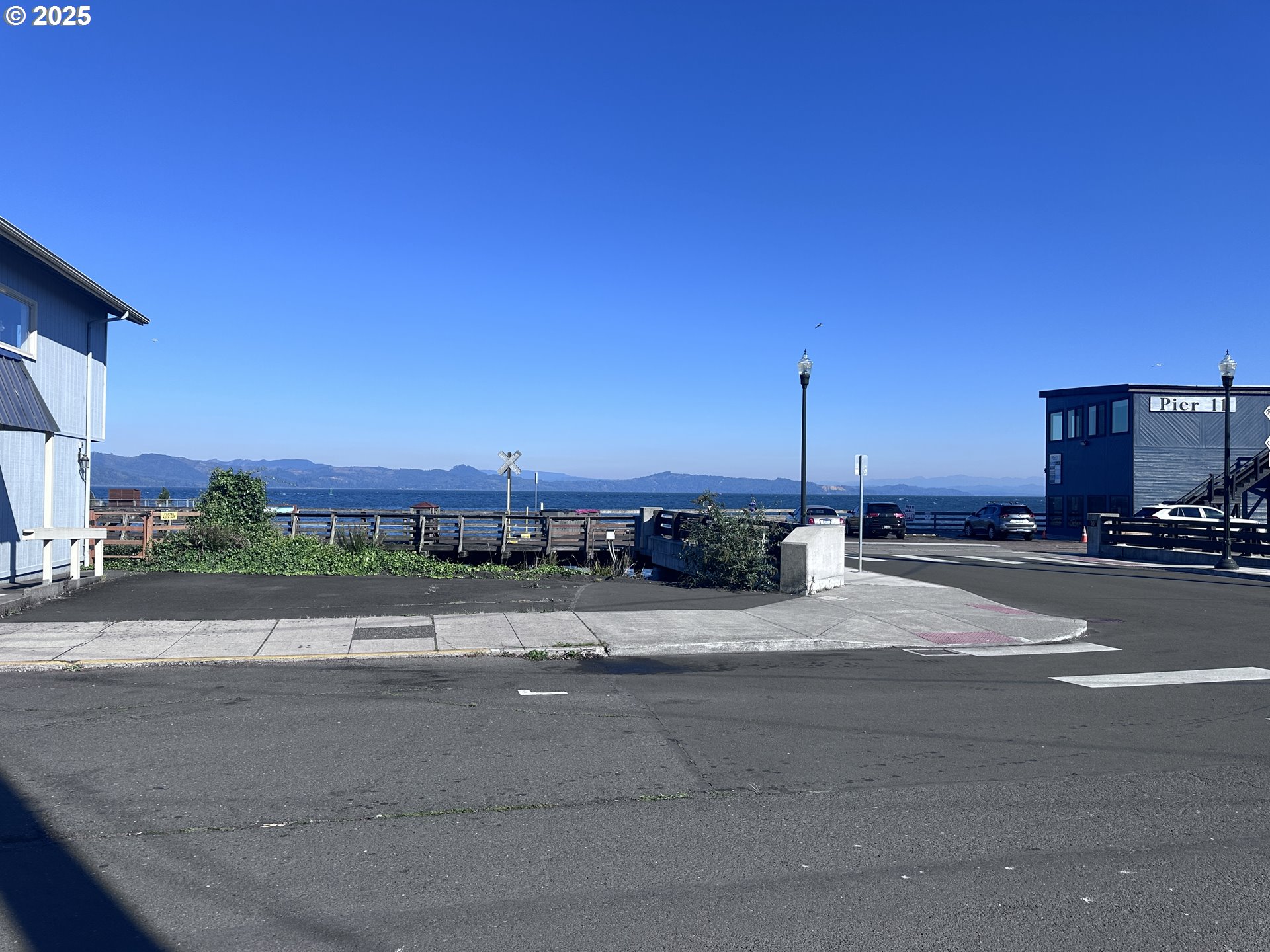 Commercial Sale in Astoria 4