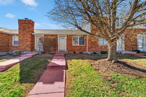 22 Brittany Ct, Troy, MO, 63379-2404 | Card Image