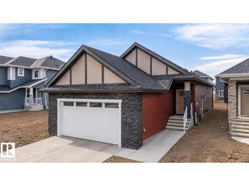 3318 Chickadee Dr Nw, Edmonton, AB, T5S0V6 | Card Image