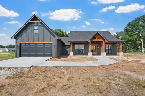 253 Grassy Way, Elm Mott, TX, 76640-3728 | Card Image