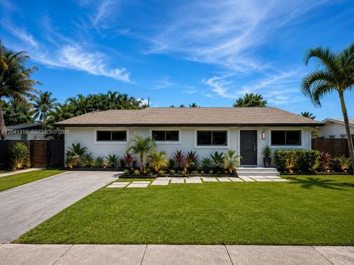 10015 Sw 213th Ter, Cutler Bay, FL, 33189-3064 | Card Image