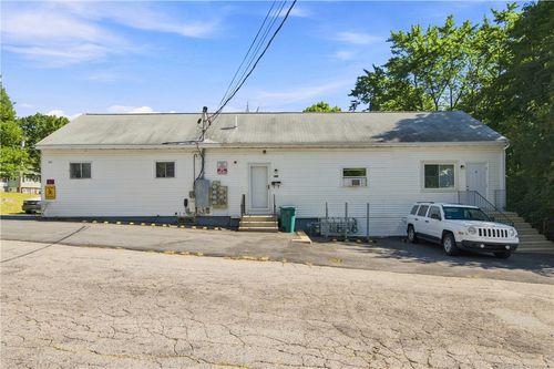 168 Rockland Ave, Woonsocket, RI, 02895-5767 | Card Image
