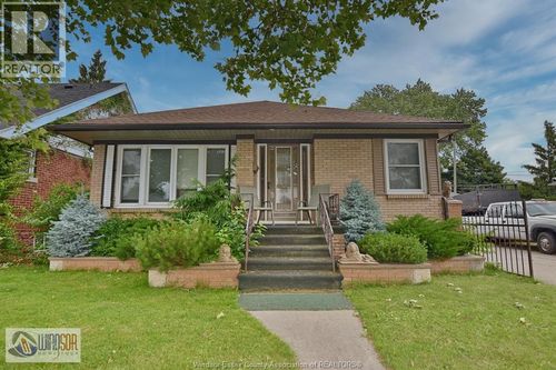 1534 Pillette Rd, Windsor, ON, N8Y3C2 | Card Image