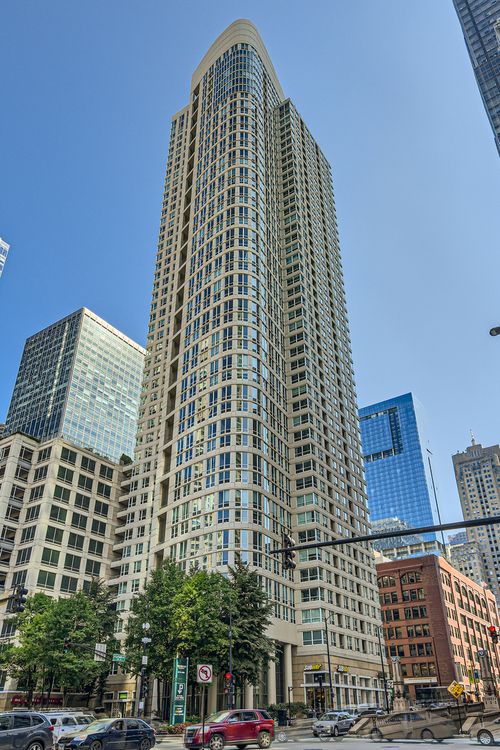 apt-2701-345 La Salle Dr, Chicago, IL, 60654-6365 | Card Image