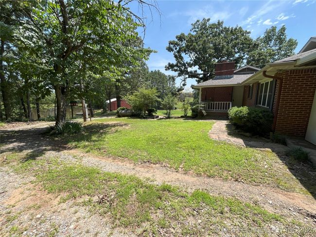 10282 N Perry Loop Rd, House other with 3 bedrooms, 3 bathrooms and null parking in Stigler OK | Image 11