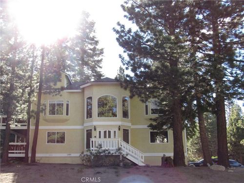 266 Holiday Vista Dr, Mammoth Lakes, CA, 93546-2217 | Card Image