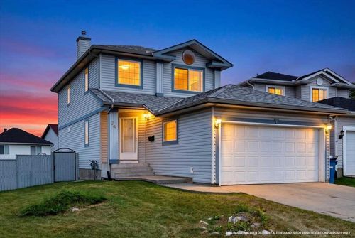 74 Anaheim Gdns Ne, Calgary, AB, T1Y7C8 | Card Image