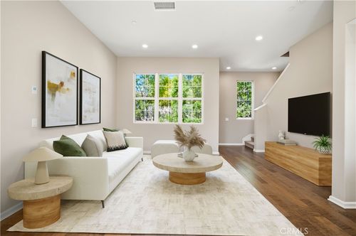 142 Firefly, Irvine, CA, 92618-8886 | Card Image