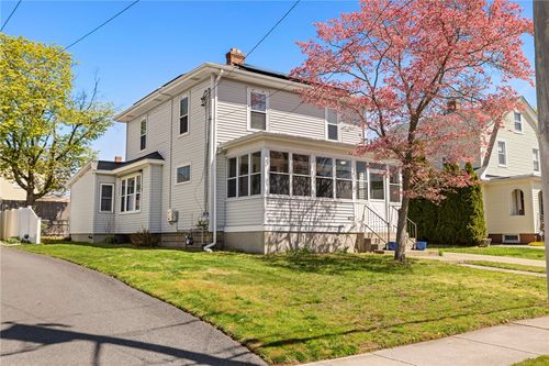 105 Shirley Blvd, Cranston, RI, 02910-3321 | Card Image