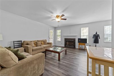 B - 729 Shelby Drive, House other with 2 bedrooms, 2 bathrooms and null parking in Greensboro NC | Image 2