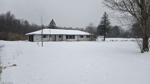 10304 State Route 303, Windham, OH, 44288-9775 | Card Image