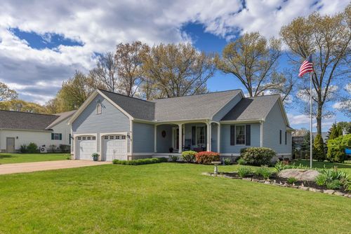 9 Marshview Cir, Seabrook, NH, 03874-4684 | Card Image