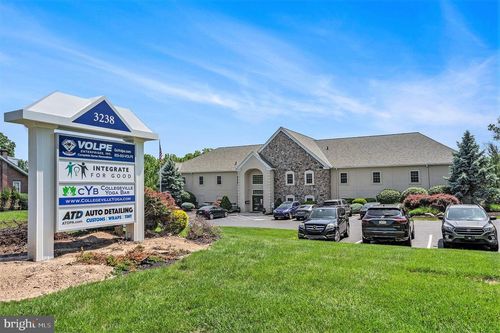 3238 W Germantown Pike, NORRISTOWN, PA, 19403-1007 | Card Image