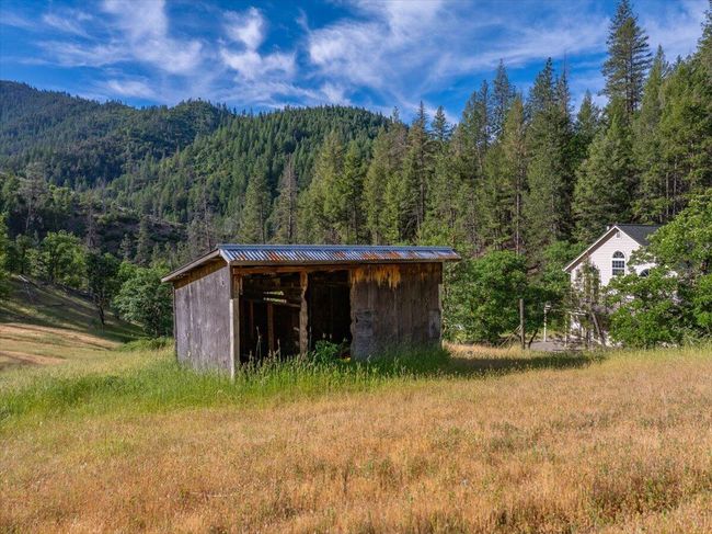 12876 E Fork Rd, House other with 3 bedrooms, 4 bathrooms and null parking in French Gulch CA | Image 65