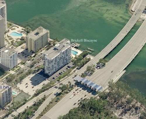 apt-10e-150 Se 25th Rd, Miami, FL, 33129-2404 | Card Image