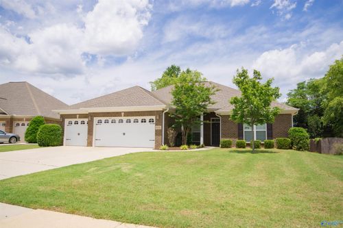 106 Back Creek Cir Nw, Madison, AL, 35757-6335 | Card Image