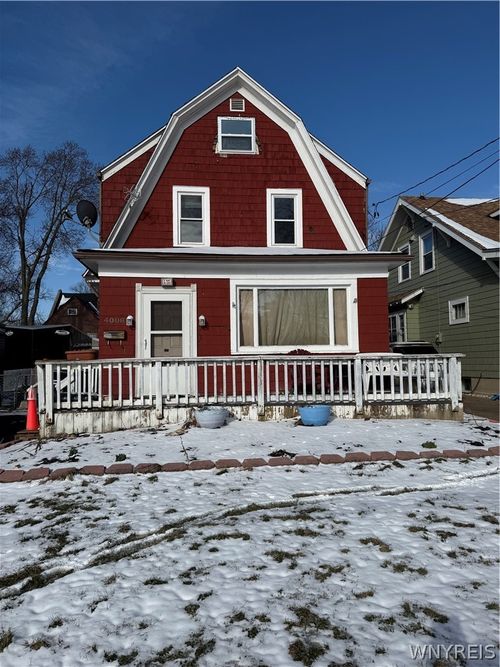 4006 Deveaux St, Niagara Falls, NY, 14305-1618 | Card Image