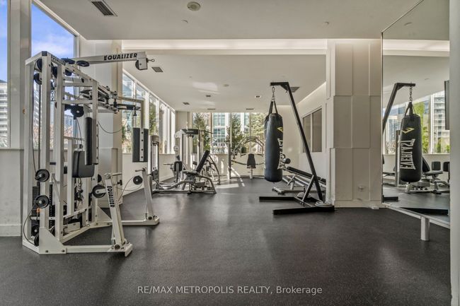 623 - 270 Wellington St W, Condo with 2 bedrooms, 1 bathrooms and null parking in Toronto ON | Image 24