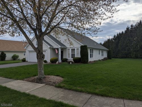 7 Derby Ln, Belvidere, NJ, 07823-3200 | Card Image