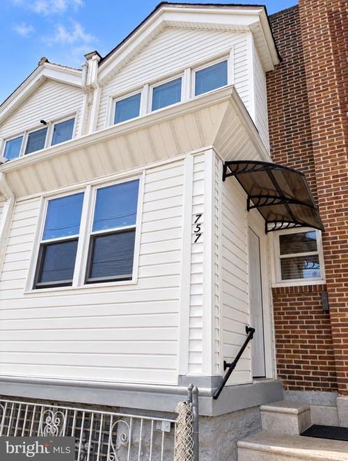 757 Garland St, PHILADELPHIA, PA, 19124-3047 | Card Image