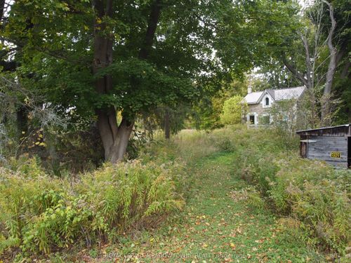 9414 First Line, Moffat, ON, L0P1J0 | Card Image