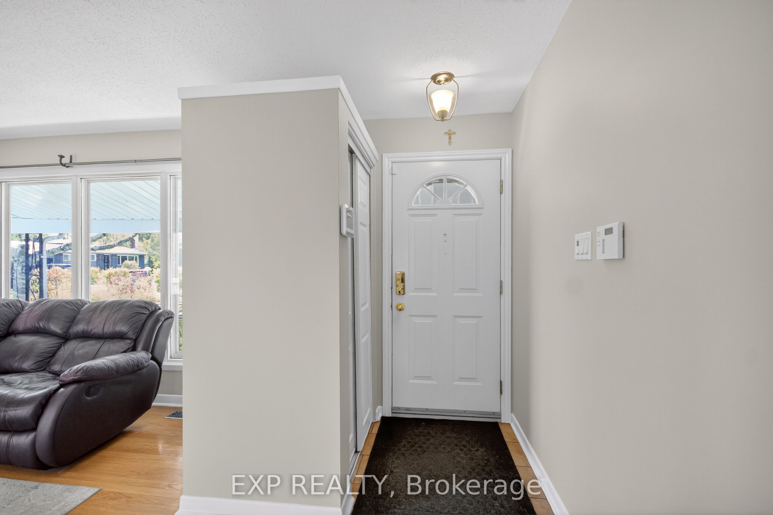 Residential in Cityview - Parkwoods Hills - Rideau Shore 3