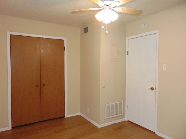 1012 9 Th St, Home with 1 bedrooms, 1 bathrooms and null parking in Marble Falls TX | Image 7