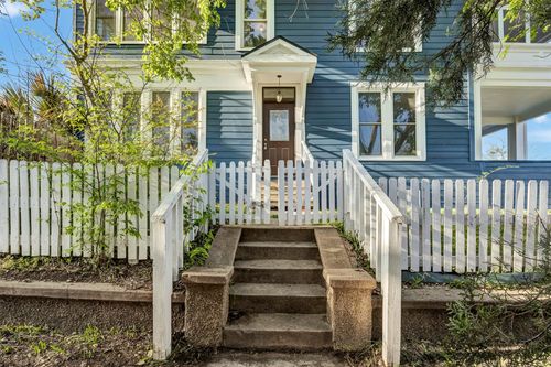 501 Branch St, Taylor, TX, 76574-2760 | Card Image