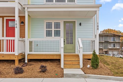 168 John Arnold St, East Ridge, TN, 37412-3618 | Card Image