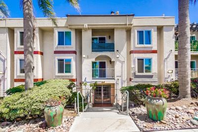 206 - Mentone Street, Condo with 2 bedrooms, 2 bathrooms and 1 parking in San Diego CA | Image 1