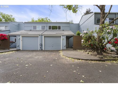17766 Nw Lakeway Ct, Beaverton, OR, 97006-3266 | Card Image