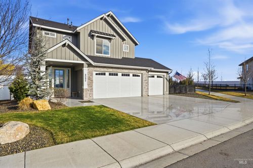 8094 Basin Cove Ave, Middleton, ID, 83644-6172 | Card Image