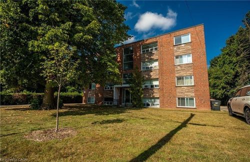 7-2161 Ghent Ave, Burlington, ON, L7R1Y6 | Card Image